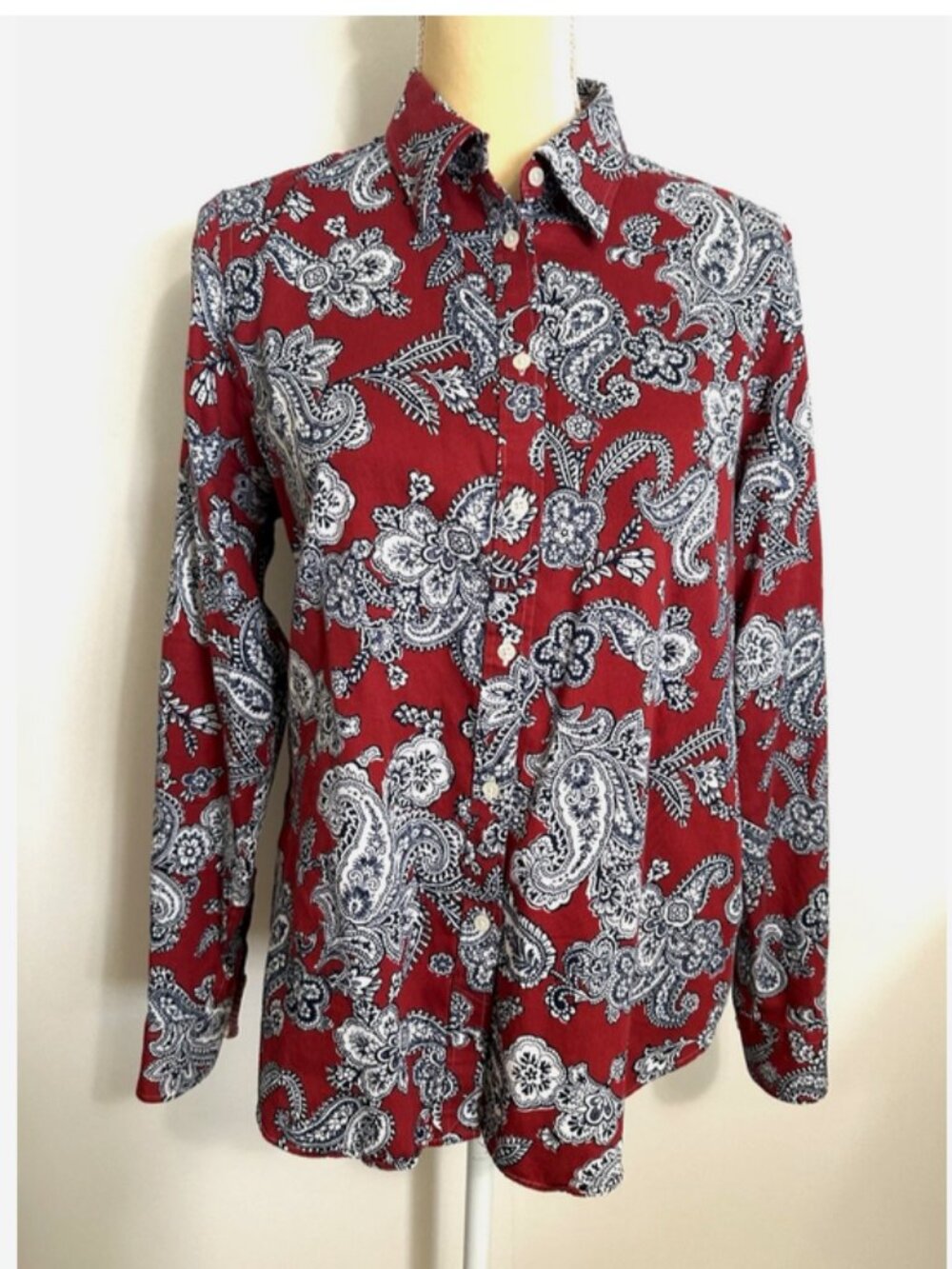 CHAPS Red Paisley Button Front Shirt Womens Large Ralph Lauren No Iron - Picture 2 of 7